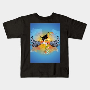 Funny toucan with flowers Kids T-Shirt